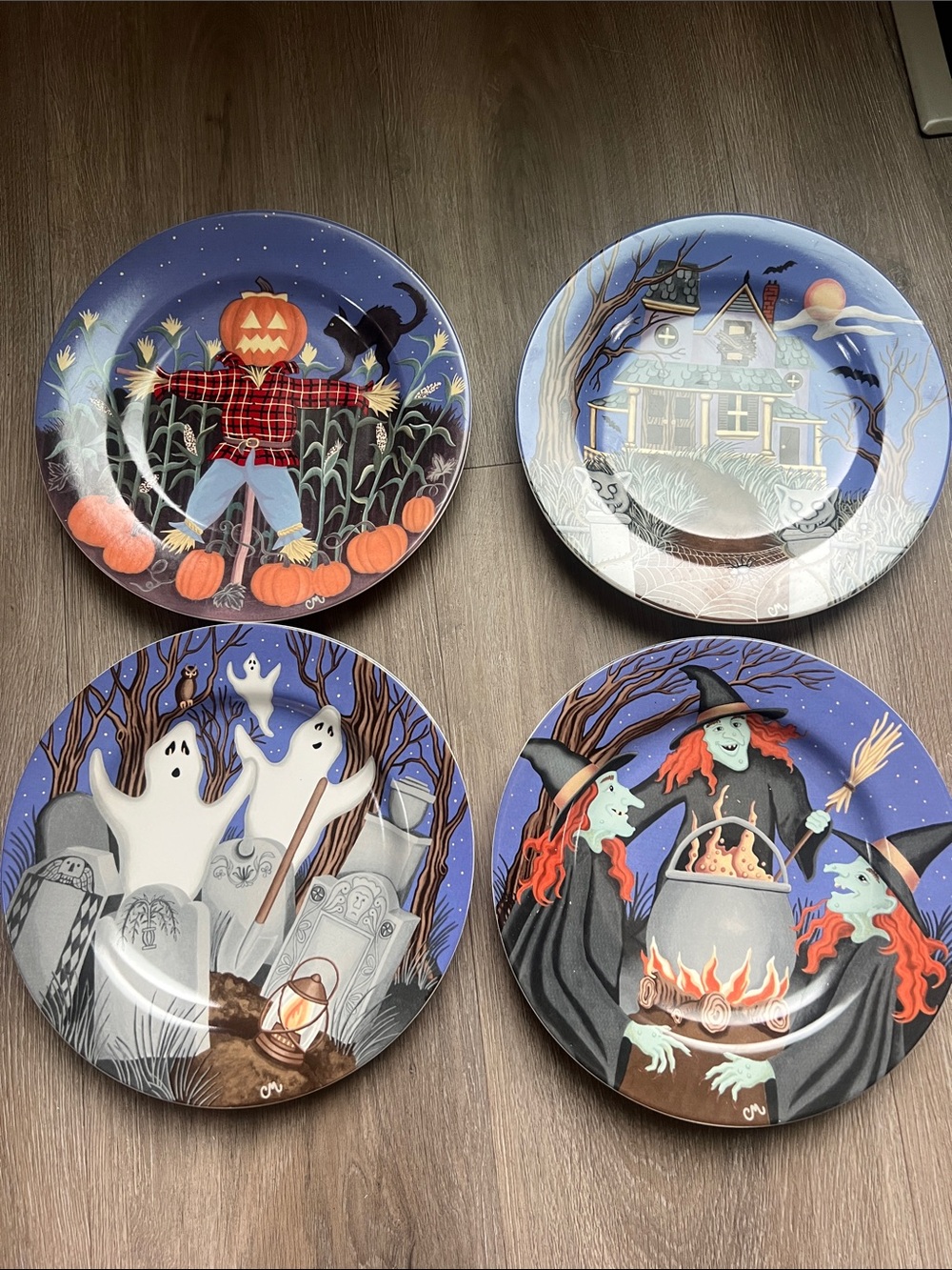Vintage Gibson Hallow’s Eve Halloween Plates designed by Claire Murray